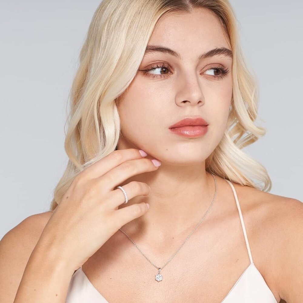 Stunning Moissanite Eternity Ring: Stackable 925 … - image 4